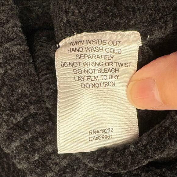 Alfred Dunner Christmas Sweater Poinsettia Crew Black Velour Grannycore, Size S - Picture 5 of 5